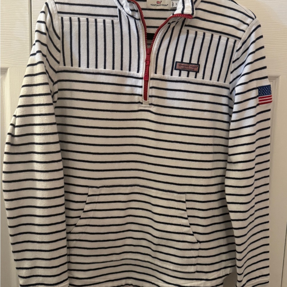 Vineyard Vines White and Blue Quarter Zip Up Small Women’s EUC